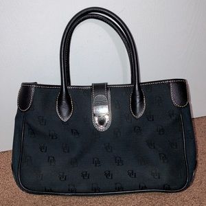 Dooney&Bourke